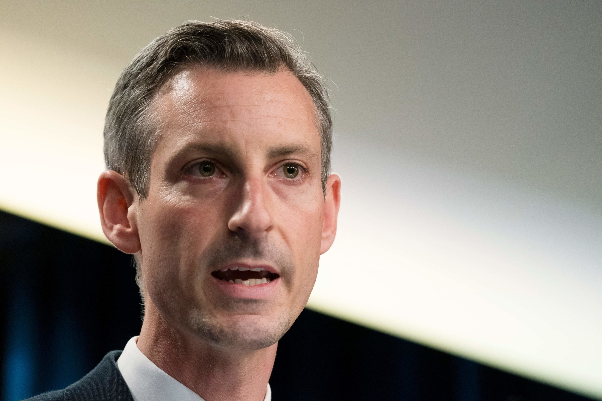 Америка пригрозила белоруссии новыми санкциями. Новый может занять его. Новый может занять его. Макрон саммит ес 2022. Макрон саммит ес 2022.