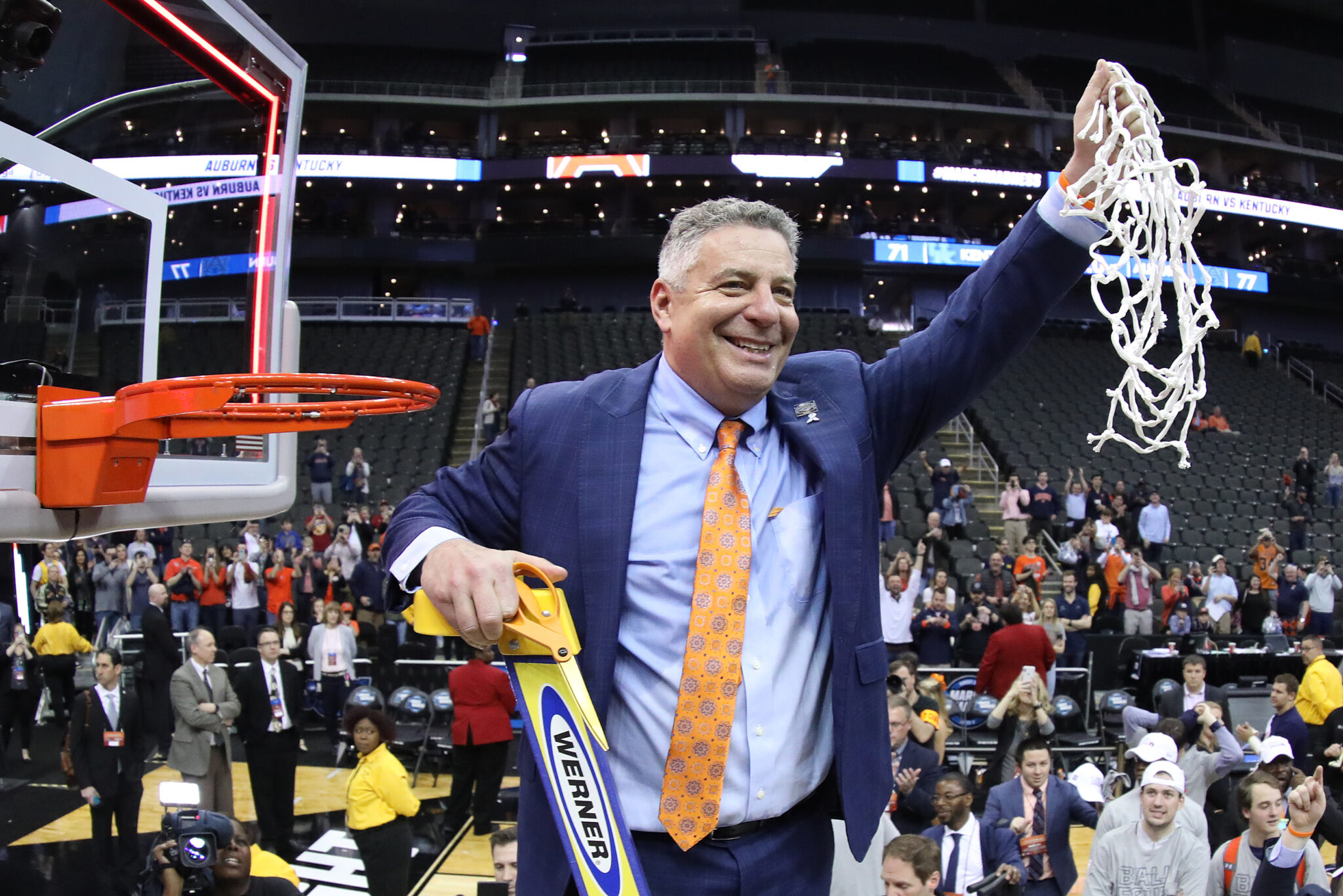 Exquisite Bruce Pearl Basketball News Photo in HD Exquisite Bruce Pearl Basketball News Photo in HD