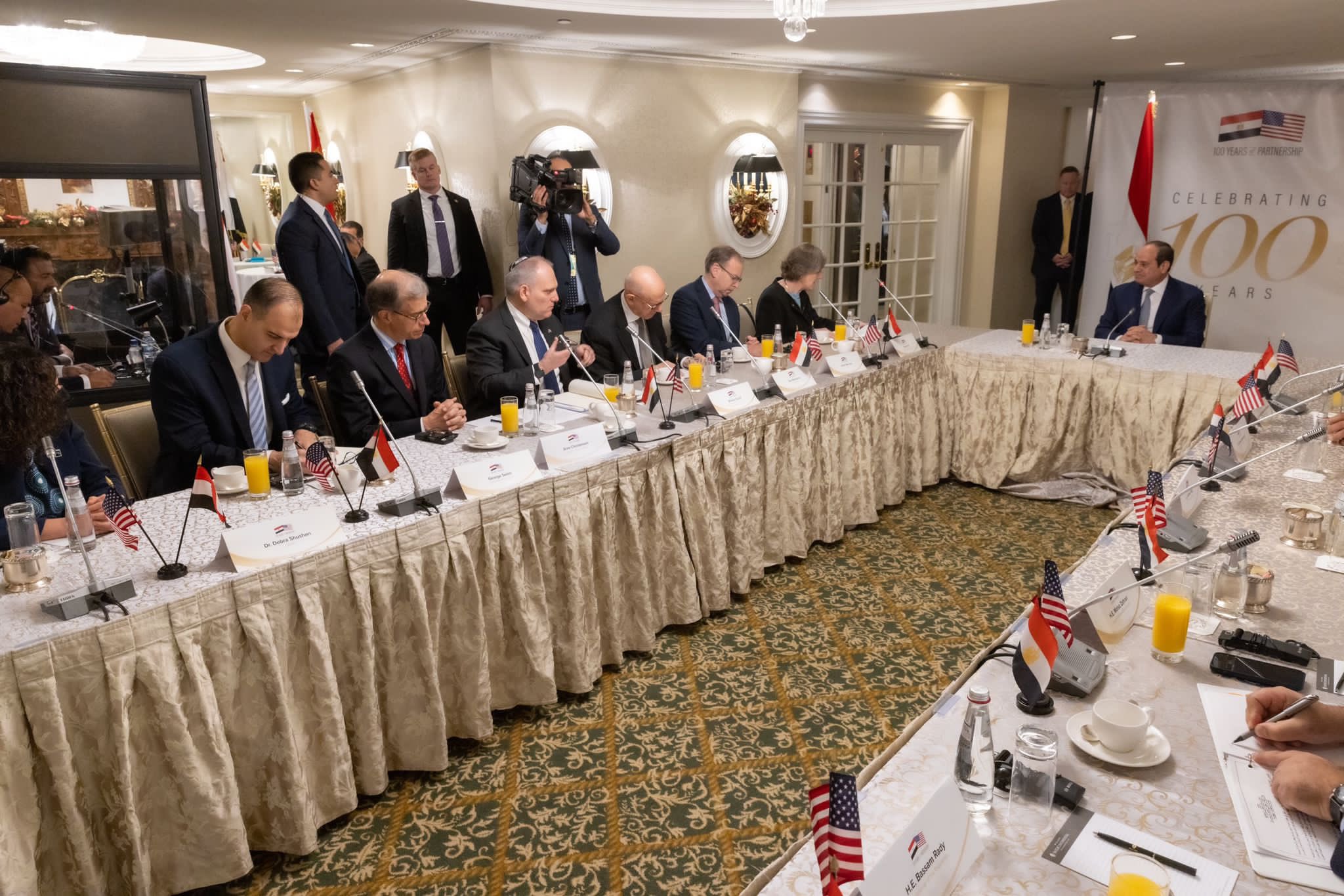 U.S. Jewish, pro-Israel groups meet with Egyptian president